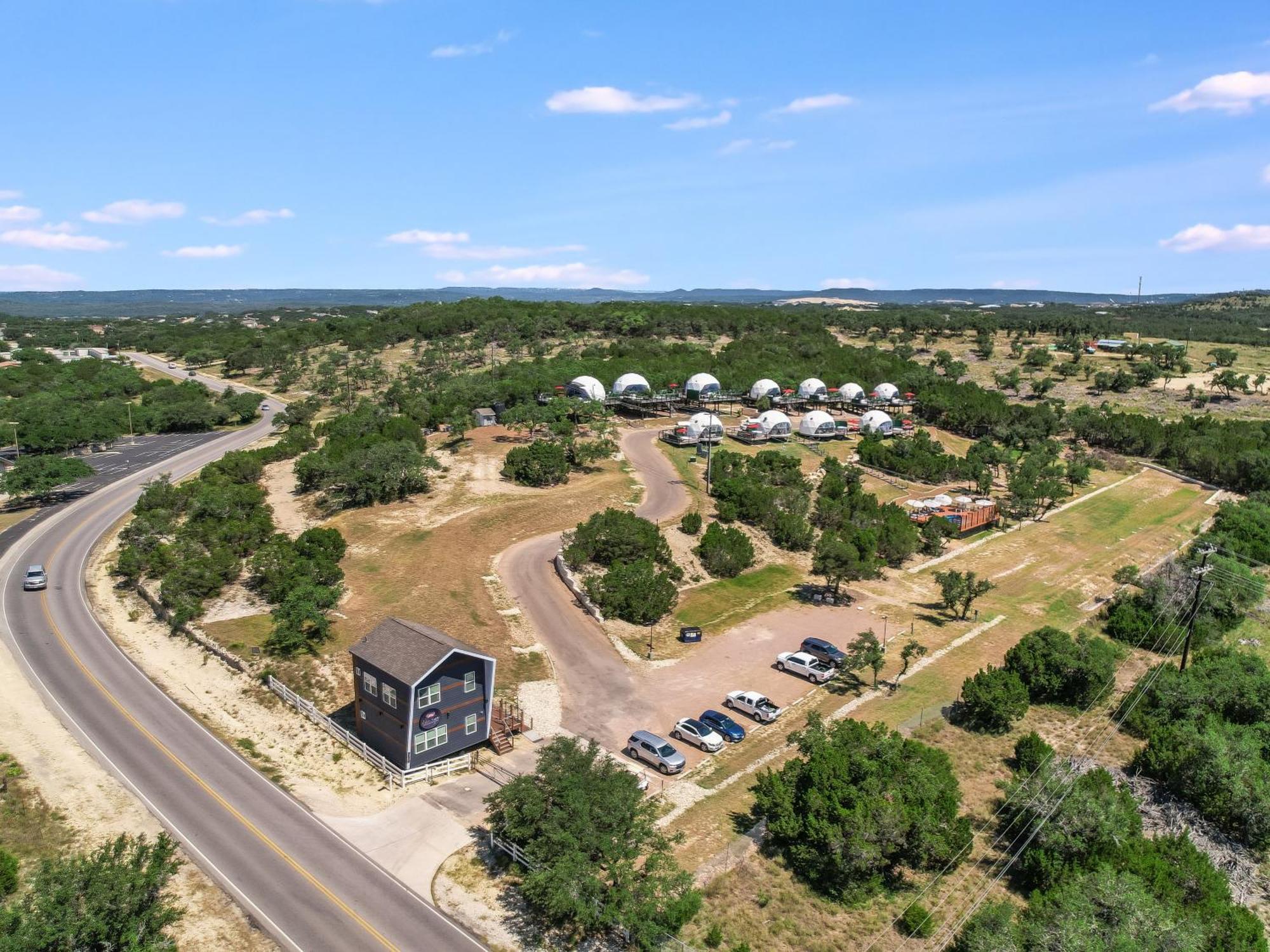 Udoscape Eco-Glamping Resorts Lago Vista المظهر الخارجي الصورة